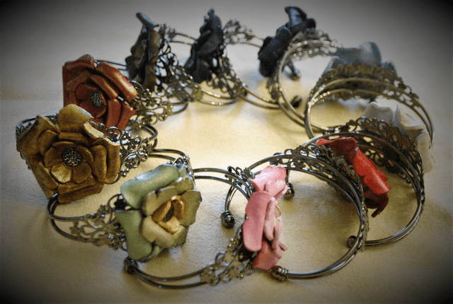 Bracelets avec Rose moulée