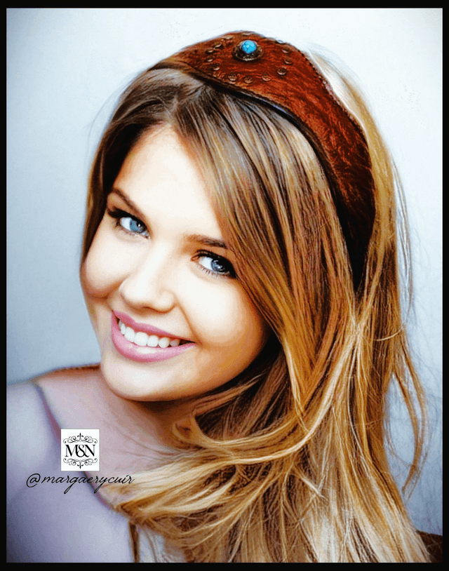 Bandeau en cuir d'autruche