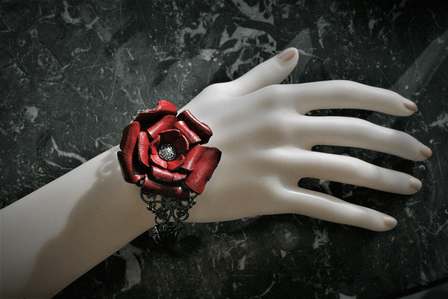 Bracelets avec Rose moulée
